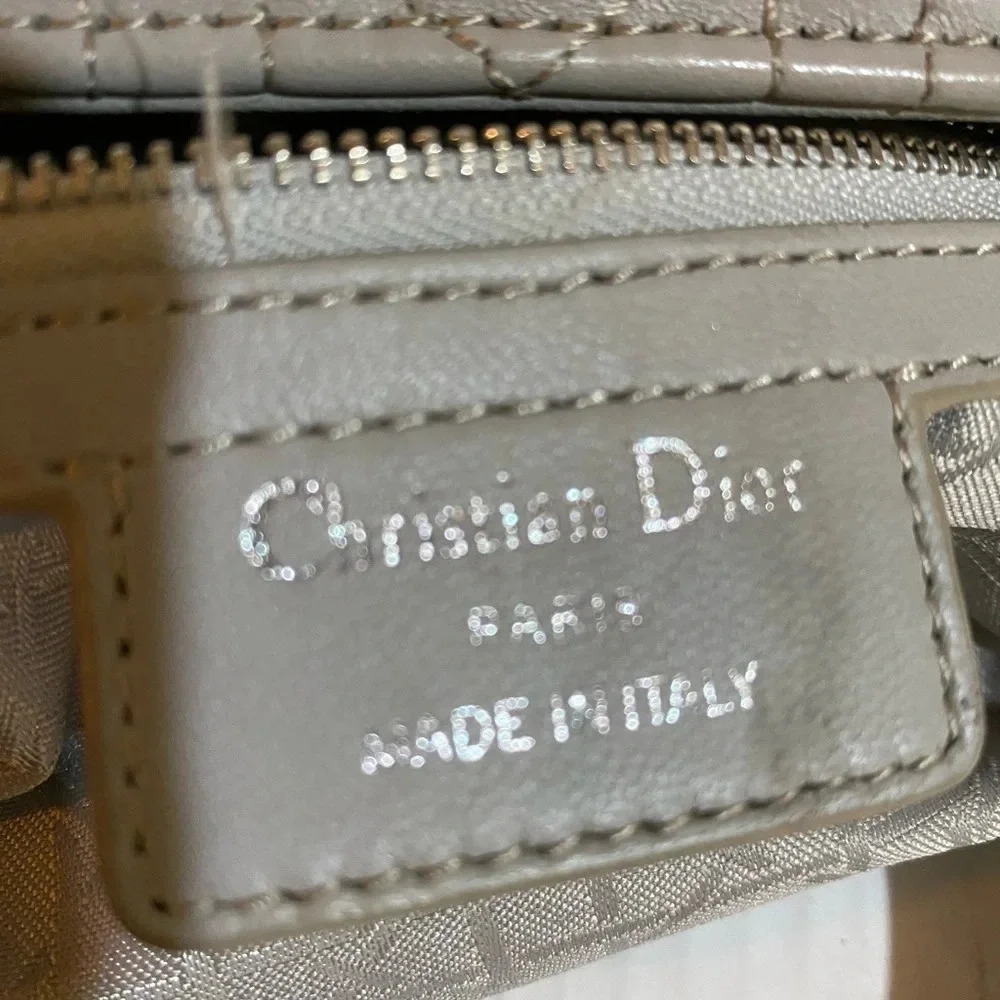 Christian Dior gray quilted leather cannage handbag - Picture 6 of 11